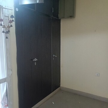 Furnished Amenities in 2.5 BHK Apartment at UPAVP Ganga Yamuna And Hindon Enclave, Pratap Vihar – for Rent