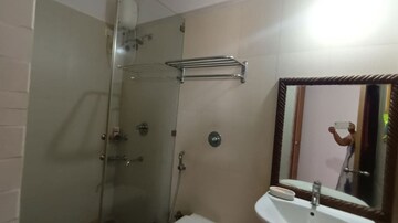 Furnished Amenities in 2 BHK Apartment at Hiral Greens, Mira Road – for Rent