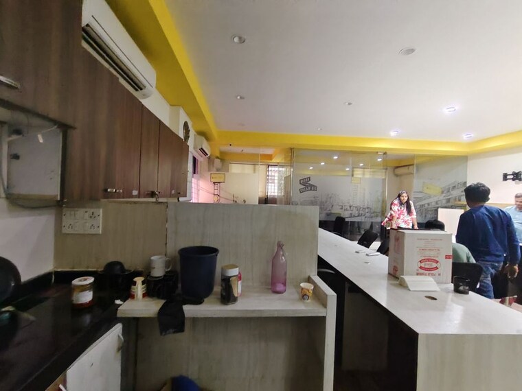 Team Area, orbit-industrial-estate Commercial Office Space 400 Sq.Ft. In Malad West Mumbai 9810426