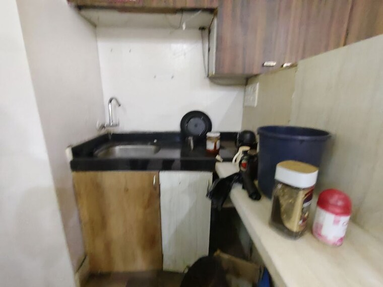 Team Area, orbit-industrial-estate Commercial Office Space 400 Sq.Ft. In Malad West Mumbai 9810426