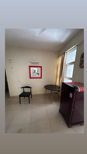 Team Area in 2 BHK Apartment at Shree Vardhman Mantra, Sector 67 – for Rent