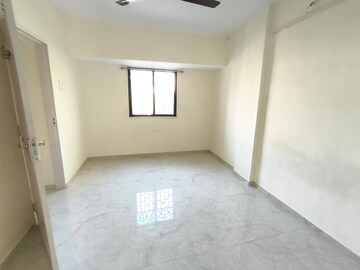Room in 1 BHK Apartment at Amaltas CHS Vasant Vihar, Vasant Vihar – for Rent