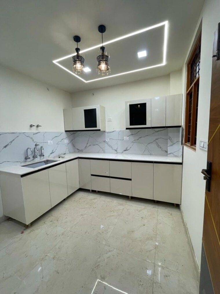 Kitchen, arsha-madhav-greens 3 Bedroom 1750 Sq.Ft. Villa In Gomti Nagar Lucknow 9810448