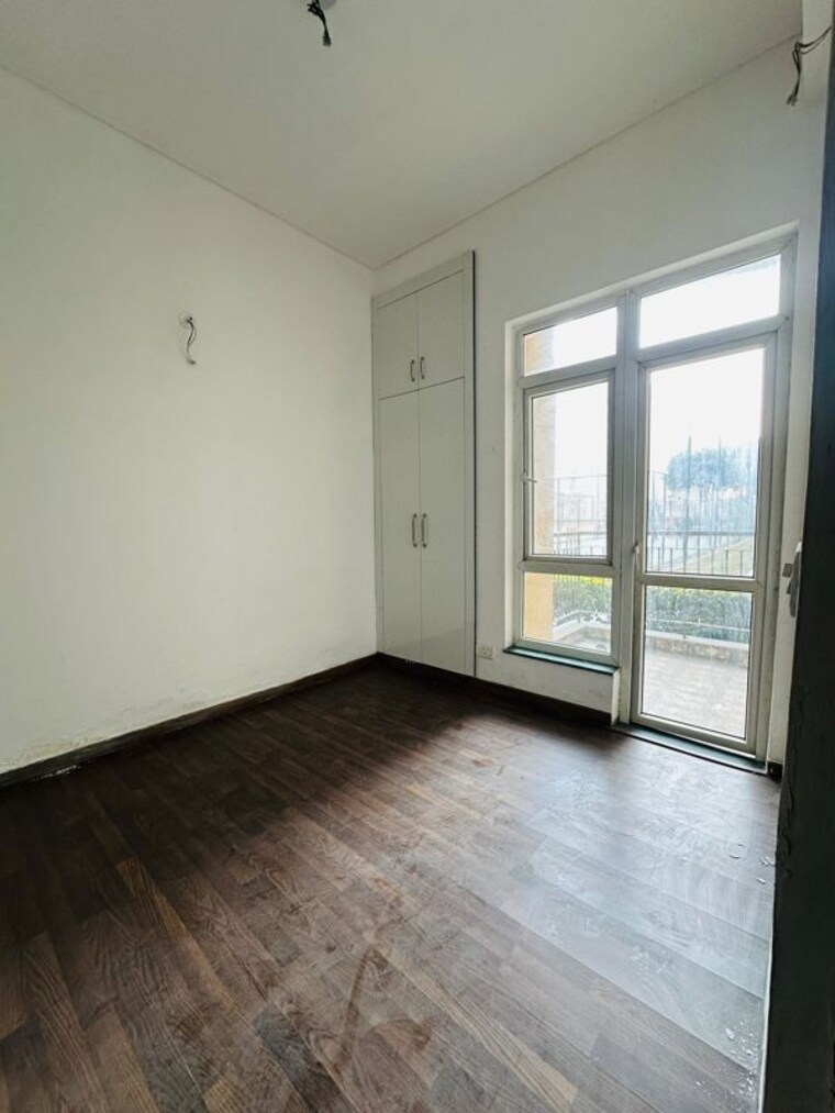 Room, bptp-park-elite-premium 3 Bedroom 1100 Sq.Ft. Apartment In Sector 84 Faridabad 9810455