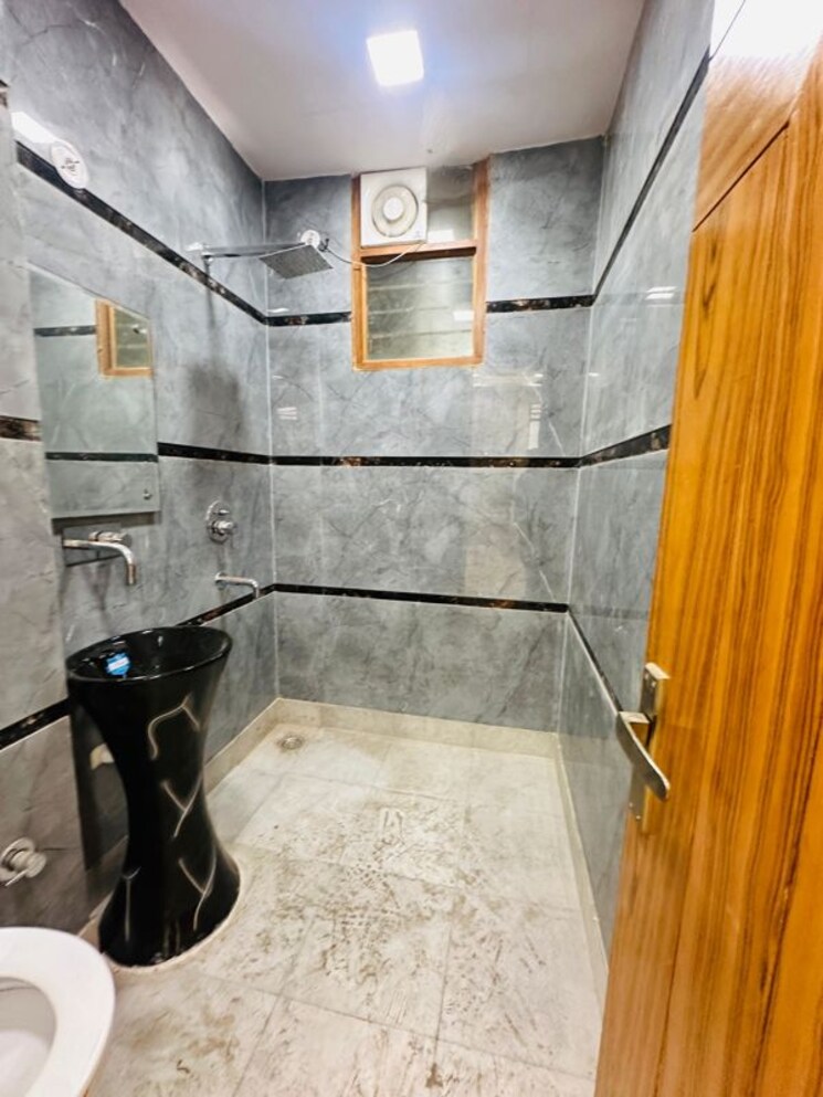 Kitchen, fidato-honour-homes 3 Bedroom 1600 Sq.Ft. Builder Floor In Sector 89 Faridabad 9810456