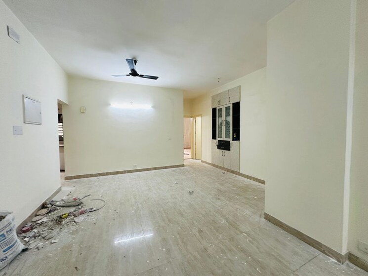 Room, puri-aman-vilas 3.5 Bedroom 1670 Sq.Ft. Builder Floor In Sector 89 Faridabad 9810462