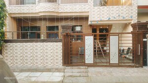 6+ BHK Villa – Exterior View View at Parbhat Road - for Sale