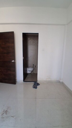 1 BHK Apartment For Rent in DGS Sheetal Tapovan, Malad East