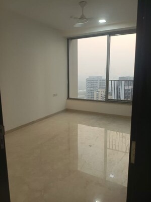 Room in 2 BHK Apartment at Sheth Irene, Malad West – for Rent