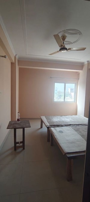 Room in 3 BHK Builder Floor at UPAVP Vrindavan Yojana, Vrindavan Yojna – for Rent