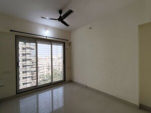 Room in 2 BHK Apartment at Avirahi Homes, Borivali West – for Rent