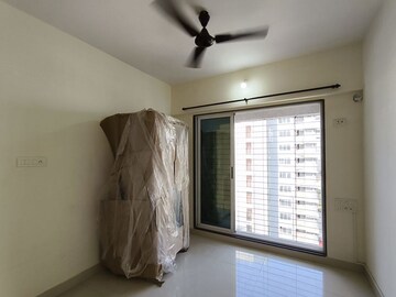 Room in 2 BHK Apartment at Avirahi Homes, Borivali West – for Rent