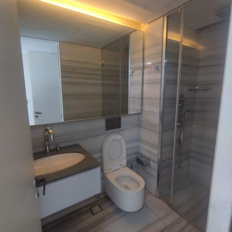 Bathroom, lodha-the-park 3 Bedroom 1220 Sq.Ft. Apartment In Century Mills Mumbai 9810518