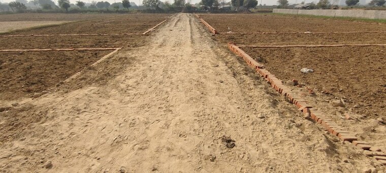 undefined, bhanauta  50 Sq.Yd. Plot In Bhanauta Greater Noida 9810520