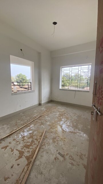 Room in  Apartment at Kaikhali – for Sale