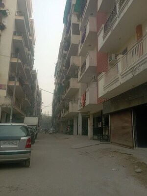 2 BHK Builder Floor – Exterior View View at Lucky The Palm Valley, Sector 1 Greater Noida - for Sale