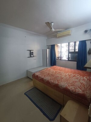 Bedroom in 2 BHK Apartment at HDIL Dheeraj Jamuna, Malad West – for Rent