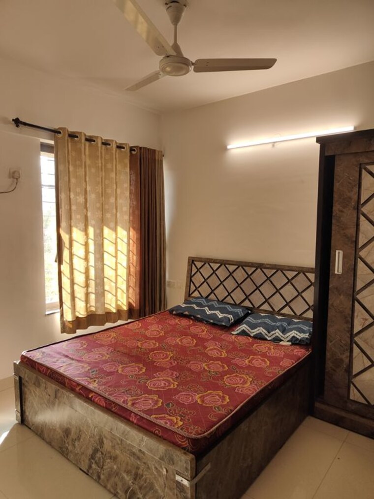 Bedroom, lodha-crown-quality-homes 1 Bedroom 354 Sq.Ft. Apartment In Majiwada Thane 9810583
