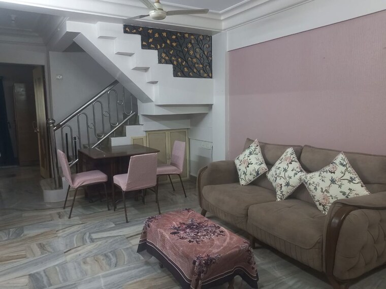 Living Room, sher-e-punjab 3 Bedroom 1800 Sq.Ft. Apartment In Andheri East Mumbai 9810600