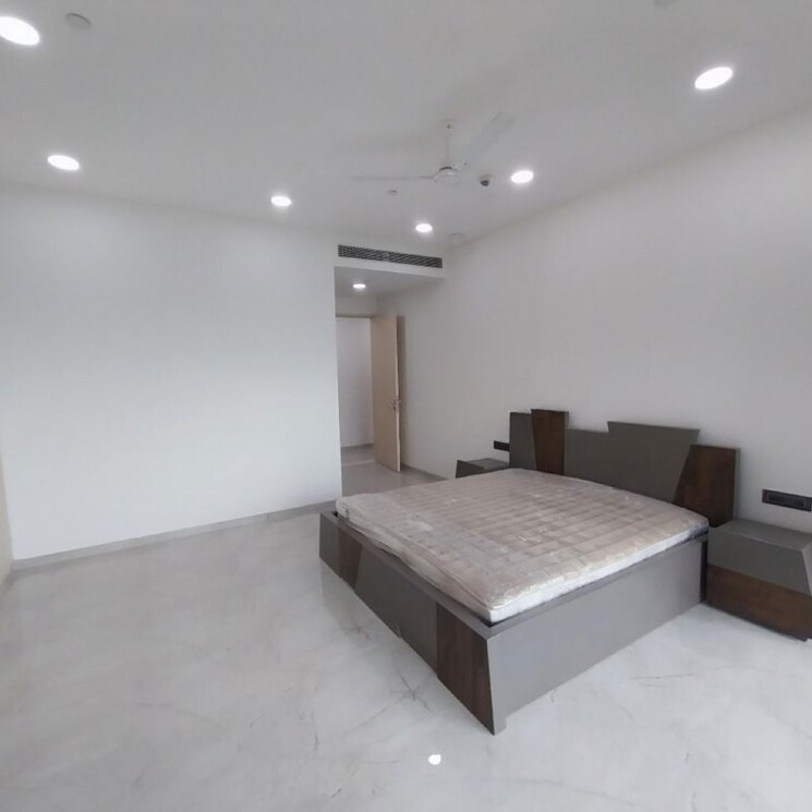 Bedroom, lodha-world-view 3 Bedroom 1704 Sq.Ft. Apartment In Empire Mill Mumbai 9810604