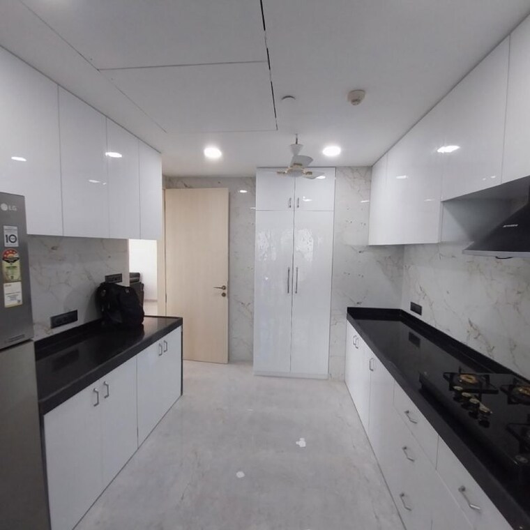 Kitchen, lodha-world-view 3 Bedroom 1704 Sq.Ft. Apartment In Empire Mill Mumbai 9810604