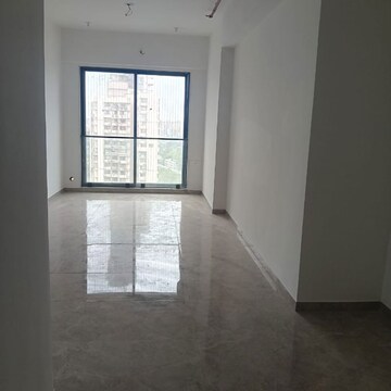Room in 2 BHK Apartment at Jivan Prakash Apartment, Matunga Road – for Sale