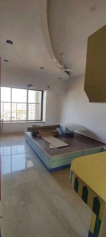 Team Area in 6 BHK Apartment at Orchid Tower, Worli – for Rent