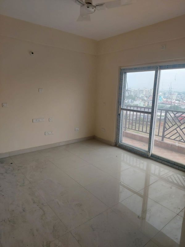 3 BHK + Servant Room Apartment For Rent in Haridwar Bypass