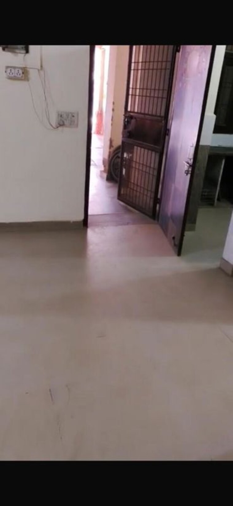 Room, pandav nagar 2 Bedroom 75 Sq.Yd. Apartment In Pandav Nagar Ghaziabad 9810579