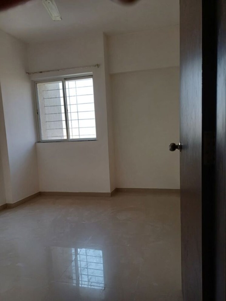 Room, mantra-insignia 2 Bedroom 726 Sq.Ft. Apartment In Mundhwa Pune 9810644