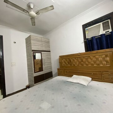 Bedroom in 2 BHK Builder Floor at Chattarpur – for Rent