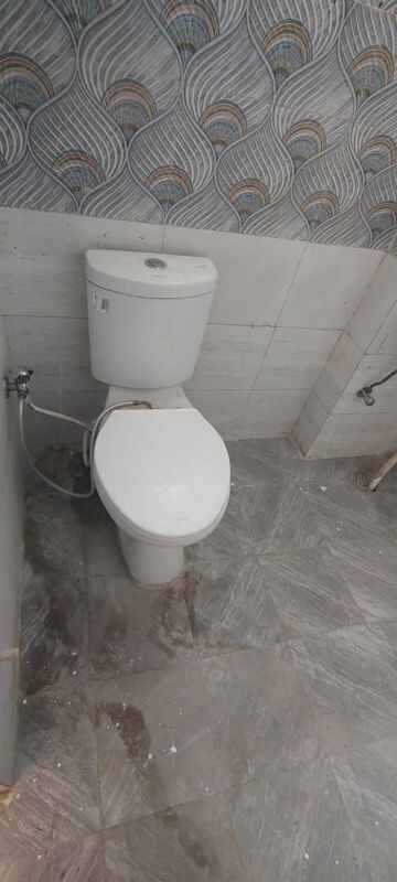 Bathroom in 2 BHK Builder Floor at UPAVP Vrindavan Yojana, Vrindavan Yojna – for Rent