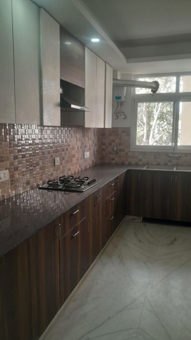 Kitchen, unitech-south-city-ii 4 Bedroom 2400 Sq.Ft. Builder Floor In Sector 50 Gurgaon 9810677