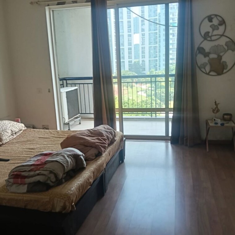 Living Room, unitech-south-city-ii 3 Bedroom 1608 Sq.Ft. Builder Floor In Sector 50 Gurgaon 9810684