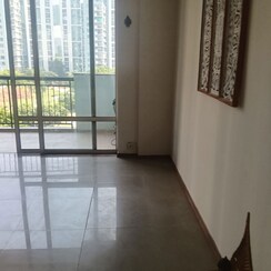3 BHK + Pooja Room Builder Floor For Rent in Unitech South City II