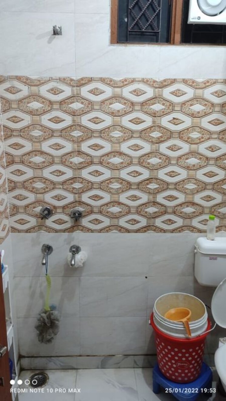 Attached Bathroom, vasundhara sector 3 3 Bedroom 1362 Sq.Ft. Builder Floor In Vasundhara Sector 3 Ghaziabad 9810694