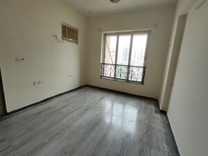 Room in 3 BHK Apartment at Hiranandani Bloomingdale, Ghodbunder Road – for Sale