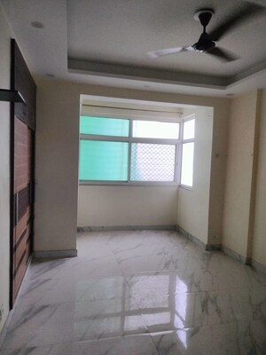 Room in 3 BHK Apartment at Nimbus The Hyde park, Sector 78 – for Rent