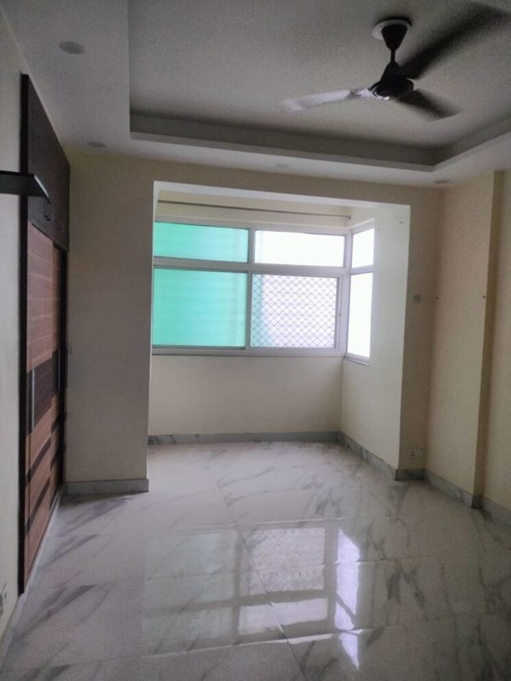 Room, nimbus-the-hyde-park 3 Bedroom 1320 Sq.Ft. Apartment In Sector 78 Noida 9810717