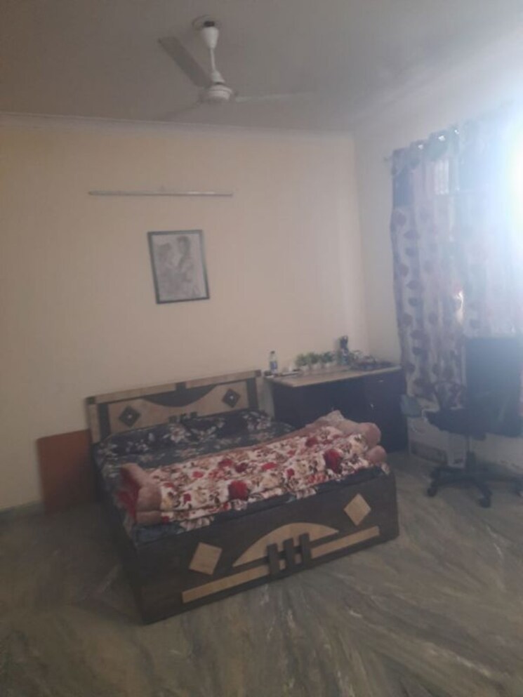 Bedroom, ansal-plaza-sector-23 2.5 Bedroom 1750 Sq.Ft. Builder Floor In Sector 23 Gurgaon 9810719