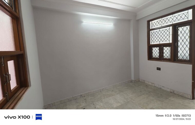 Room, shaheen bagh 3 Bedroom 810 Sq.Ft. Apartment In Shaheen Bagh Delhi 9810737