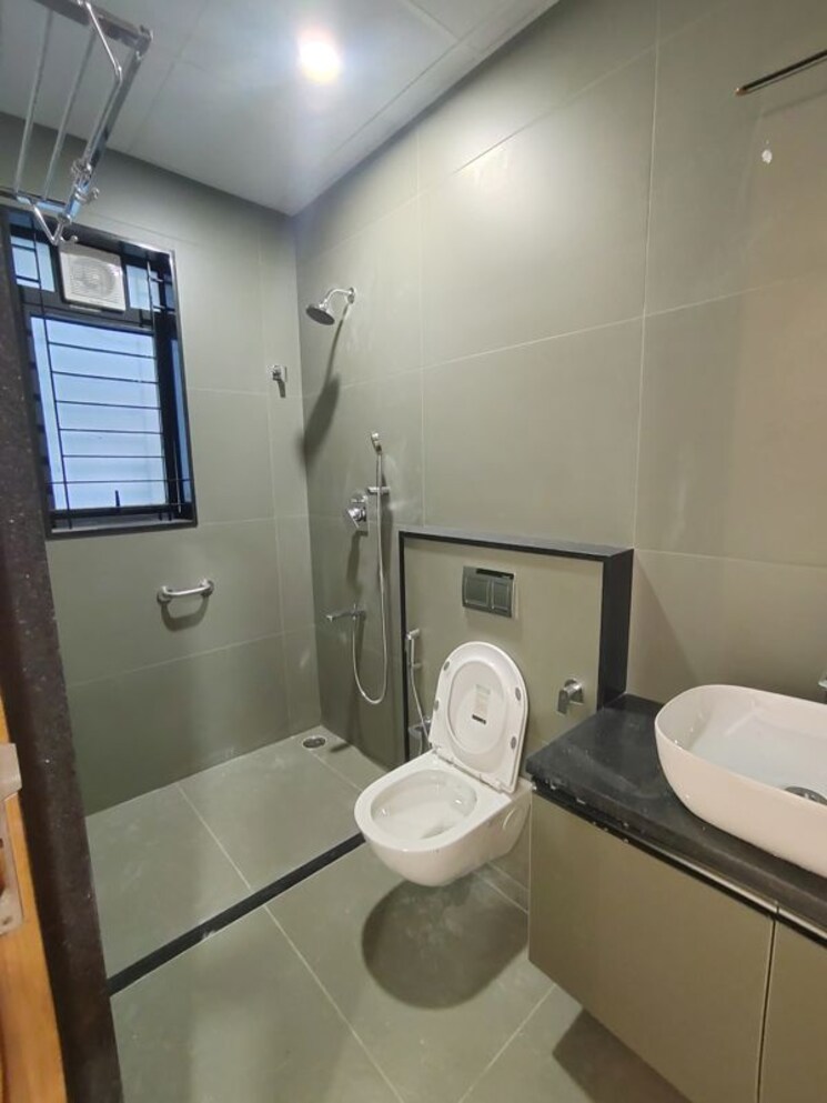 Bathroom, hsr layout 3 Bedroom 1900 Sq.Ft. Apartment In Hsr Layout Bangalore 9661277