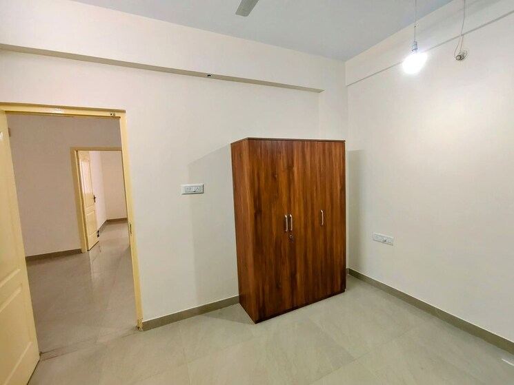 Room, hsr layout 3 Bedroom 1425 Sq.Ft. Apartment In Hsr Layout Bangalore 9581729