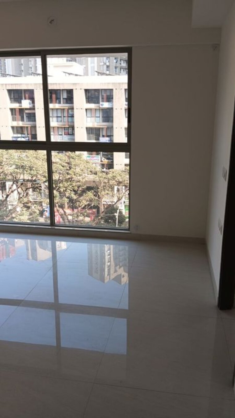 Balcony, lodha-crown-kolshet 1 Bedroom 322 Sq.Ft. Apartment In Kolshet Road Thane 9810742