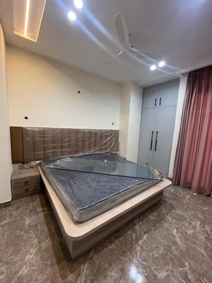 Bedroom in 1 RK Builder Floor at Ansal Sushant Apartments, Sushant Lok I – for Rent