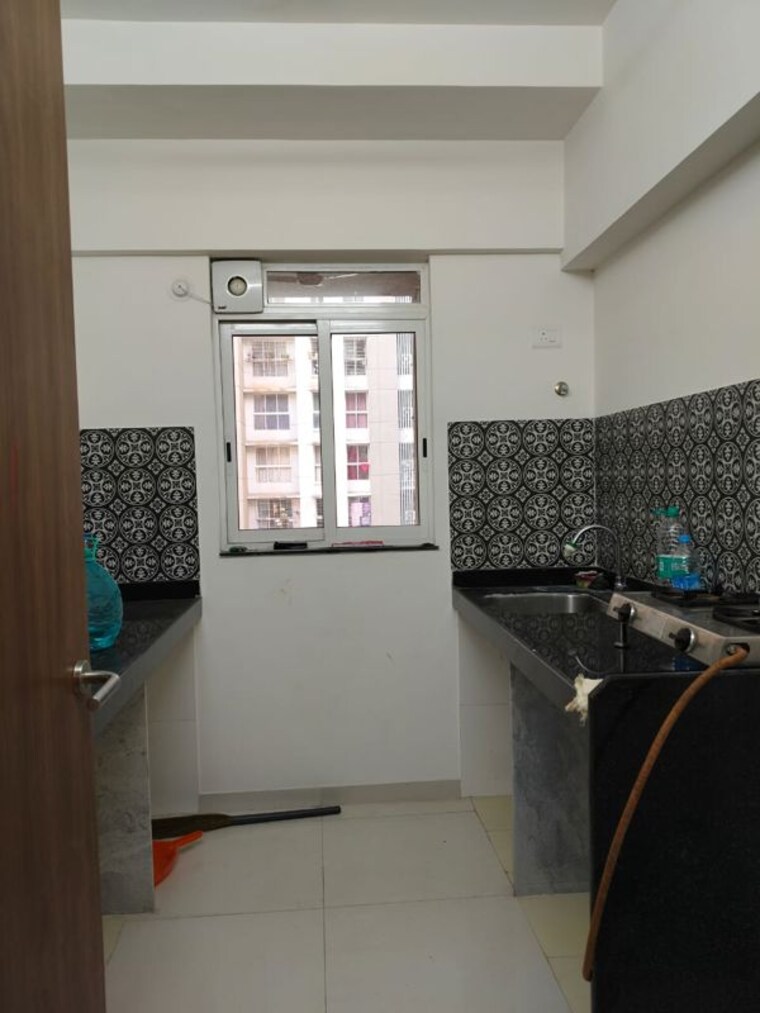 Bedroom, lodha-amara 1 Bedroom 453 Sq.Ft. Apartment In Kolshet Road Thane 9810747