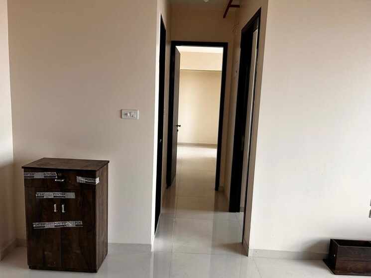 undefined, sheth-zuri 2 Bedroom 640 Sq.Ft. Apartment In Laxmi Nagar Thane 9810753