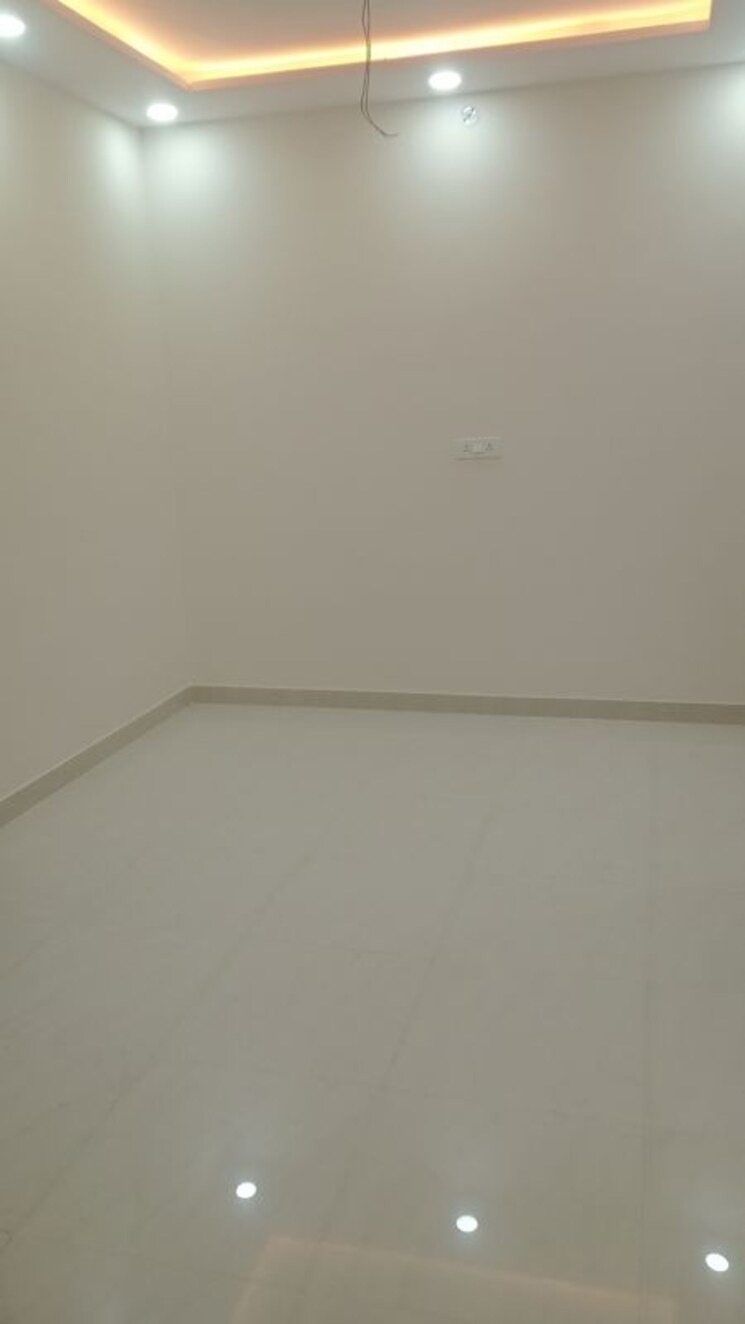 Room, azeagaia-botanica 3 Bedroom 1425 Sq.Ft. Apartment In Vrindavan Yojna Lucknow 9810758