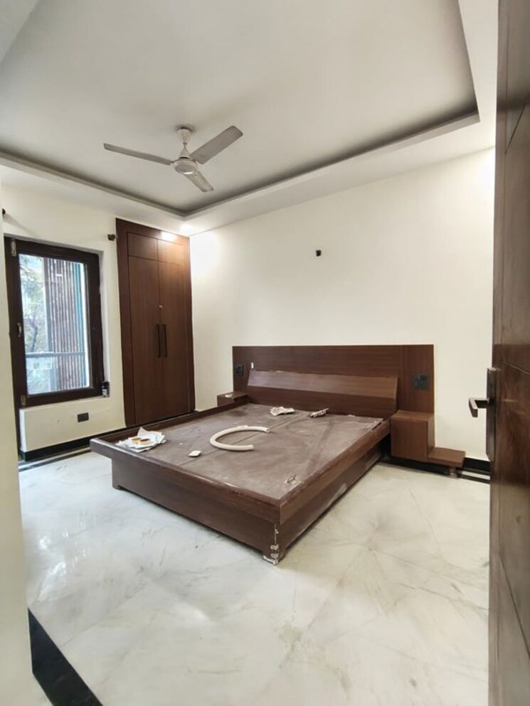 Bedroom, unitech-south-city-1 3 Bedroom 2300 Sq.Ft. Builder Floor In South City 1 Gurgaon 9810762