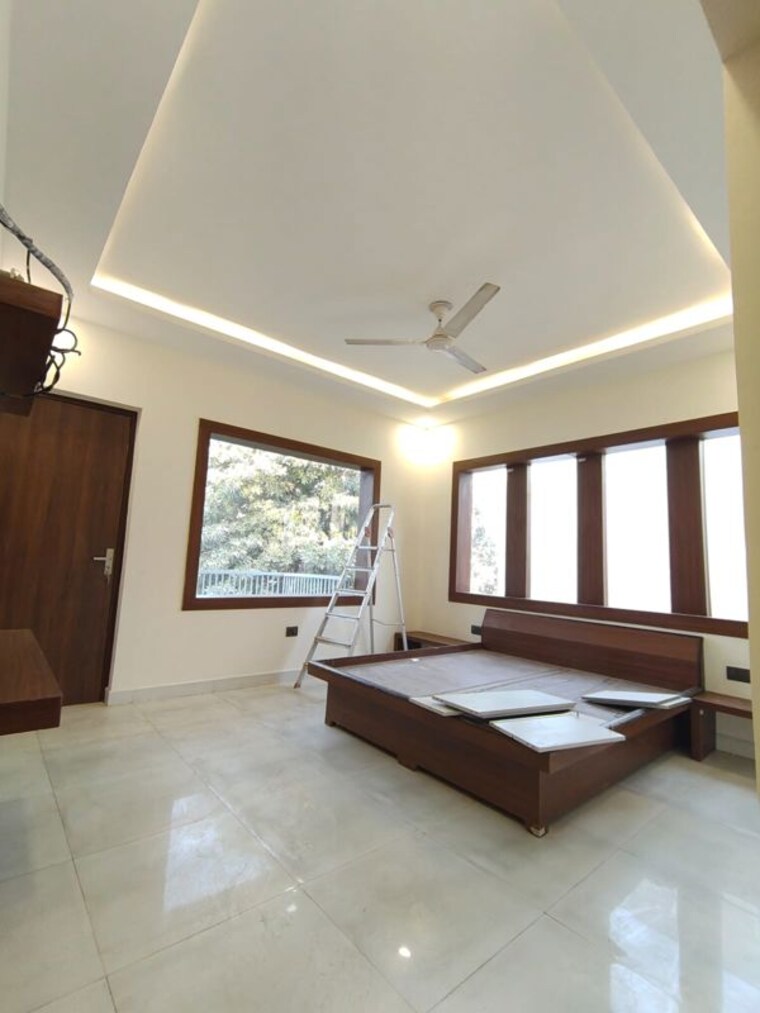 Room, unitech-south-city-1 3 Bedroom 2300 Sq.Ft. Builder Floor In South City 1 Gurgaon 9810762